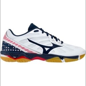 Women’s Volleyball shoes!